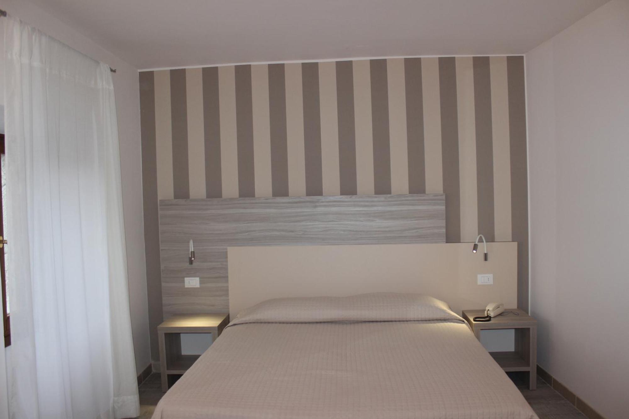 Hotel Miralago Pieve  Exterior foto